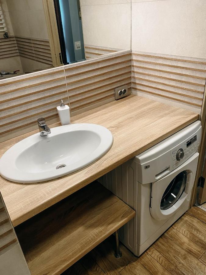 Апартаменти В Центрі Міста Ternopil Exterior foto