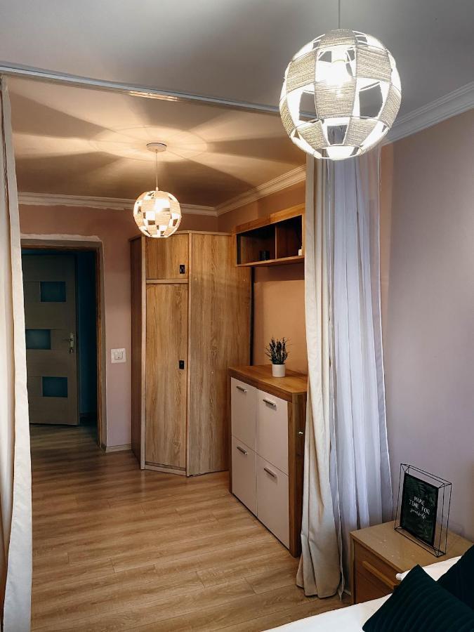 Апартаменти В Центрі Міста Ternopil Exterior foto